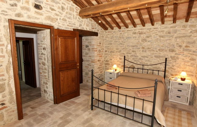 Holiday House Overlooking Lake Near Tuscany - Photo 6