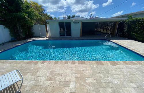 Queen Studio Walk to Beach Pool Parking - Foto 12
