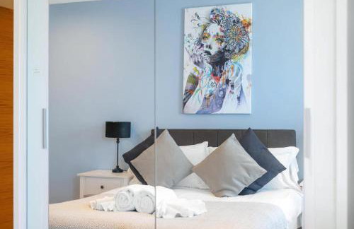Modern 2 Bedroom 2 Bathroom Apartment With Balcony Near Shoreditch Sleeps 6 - Foto 26