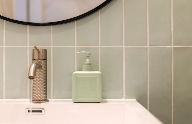 Suite in Vrouwenpolder Near North Sea Beach - Photo 12