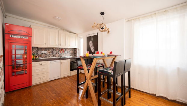 Authentic Design 2bdr Apartment in Old Town - Foto 5, Habitación