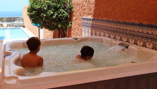 ViVa Cumbres - Villa with pool, jacuzzi and sea view - Foto 3