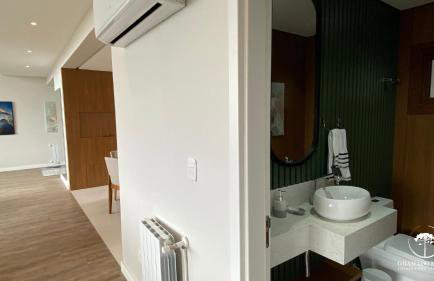 Luxuoso apartamento de 3 suítes frente rua torta - Foto 47