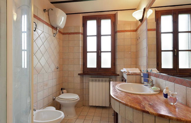 Modern Holiday Home in Foiano Della Chiana With Pool - Foto 42