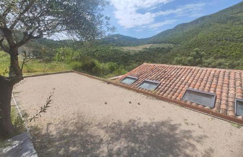 3 Bedroom Stunning Home In Vieussan - Foto 16