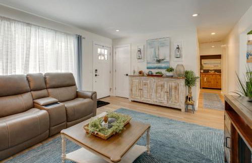 Deck, Fire Pit! Fully Updated Home Near Lake Huron - Photo 5