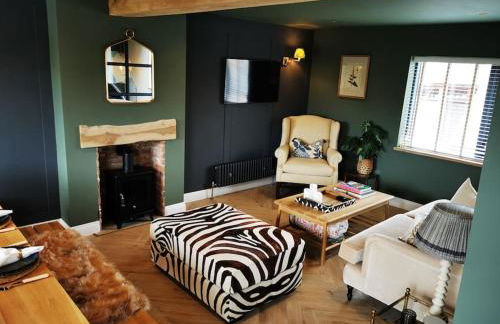 The Architects Home - Photo 3