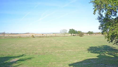 Pretty little apartment with a great view - Photo 3