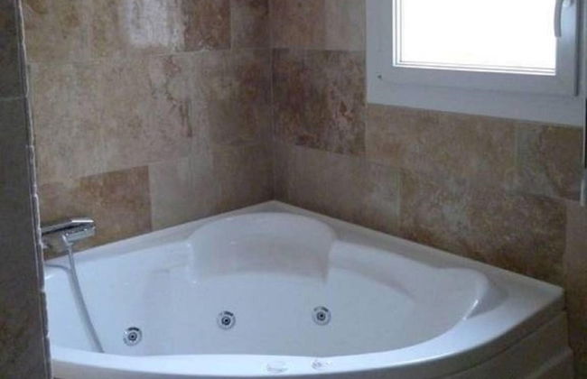 Nice Villa in Morieres-les-avignon With Pool - Foto 7