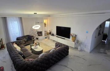 Exklusives 115 m Designer Apartment Kamin Spa-Bad Balkon Lounge Fürth - Foto 1