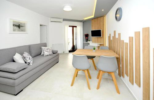 Villa Fani - Apartments and Rooms - Photo 132