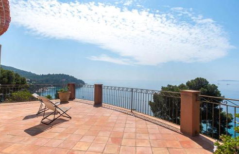 Villa la Malpagne, 400m2 les pieds dans l'eau - Foto 6