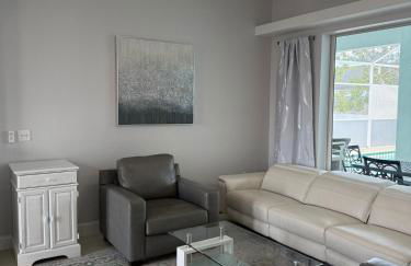 Villa Sunshine Elegant and Modern 4BR Pool House - Foto 47