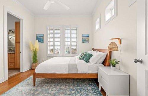 Modern Beach Haüs 4 min walk to beach w/ pool BBQ - Foto 40