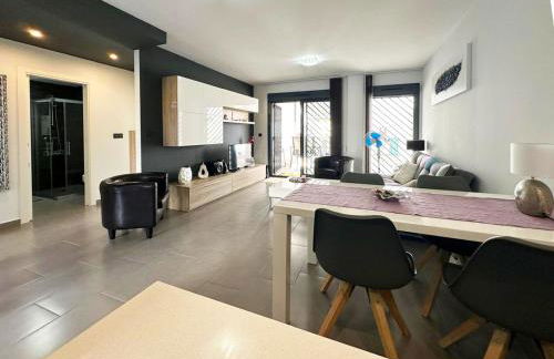 Oasis Beach nice ground floor bungalow overlooking the pool and garden - Foto 4