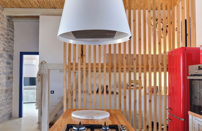 Blue and Green in Luxury - Photo 22