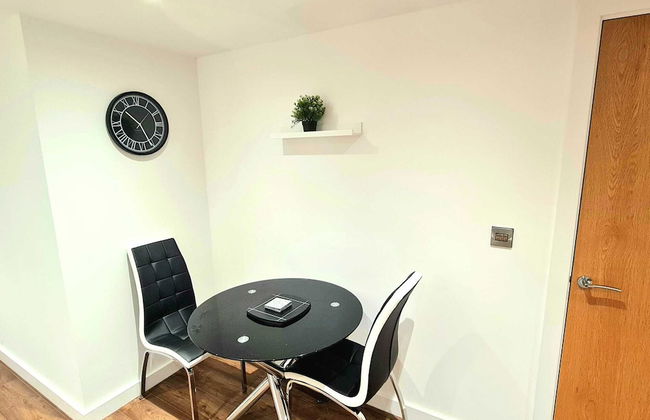 1-bedroom Aprt in Salford- Freeparking- Sleeps3 - Foto 3