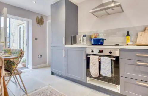 Luxury Cotswolds Cottage with Hot Tub - Foto 24