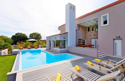 Villa Jure with Heated Pool, Sauna, Tennis Court & Mini Golf - Foto 9