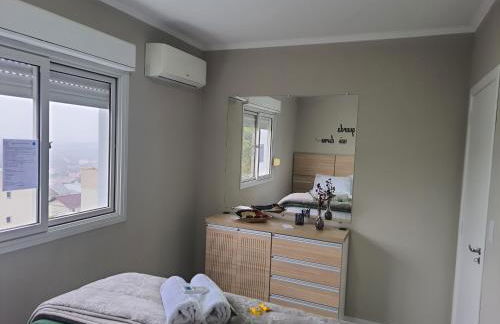 Apartamento Executivo Central WiFi e Garagem - Foto 2