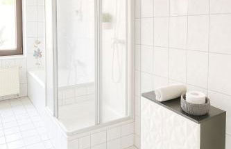 TOP ANGEBOT - große Wohnung - max 6 Personen - WiFi - Waschmaschine - Badewanne - 2 Parkplätze - zentrale Lage - große Küche TOP - Foto 13