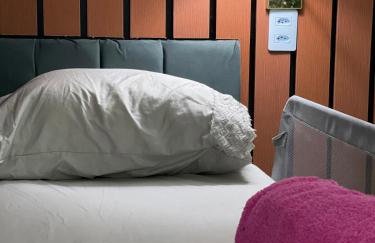 Adorável Tiny house 5, ar, cozinha completa, wifi e tv smart - Foto 4