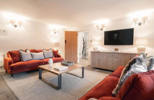 The Farmhouse - Photo 46