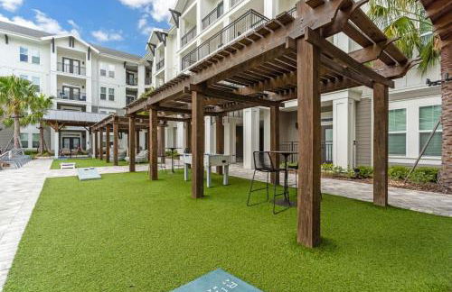 Vibrant 1 Bedroom Paradise Pool and Gym Bliss - Foto 12