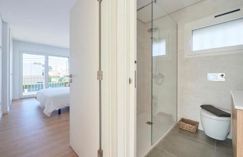 Aroeira Villa w/ Pool near Beach, By TimeCooler - Foto 8