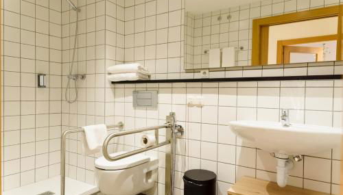 APARTHOTEL SALBURUA - Foto 5