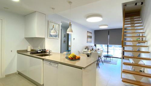 Impresionante y lujoso ático en Flamenca! - Photo 2