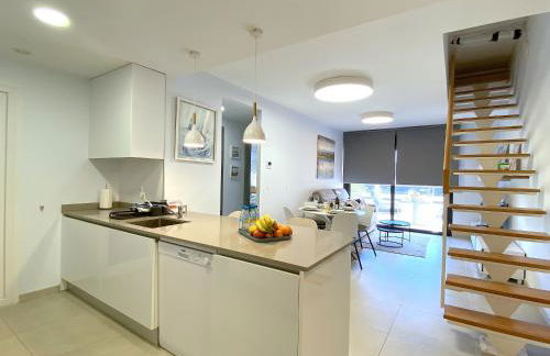 Impresionante y lujoso ático en Flamenca! - Photo 2