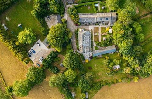 Linhay at East Trenean Farm -Luxury retreat for 2 with stunning rural views, private hot tub and EV charging - Foto 19