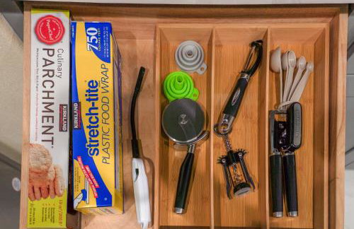 Spacious Disneyland Getaway I Game Room, King Suites & EV Access I Sleeps 14 - Foto 28