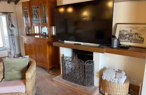 2 King Bed, 2 Full Bathroom Apartment in Umbria - Tuscany - Photo 7