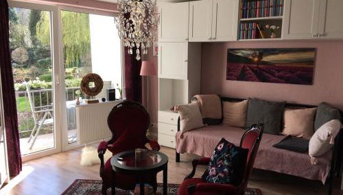 Sehr schönes und möbliertes Apartment - Foto 5