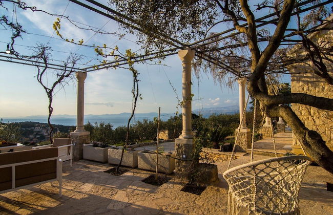 Villa Roza - One Bedroom With Swimming Pool - Photo 29