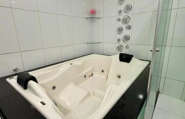 House with four suites with pool and garage - Foto 53