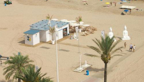 PRIMERA LINEA DE PLAYA con garaje - Foto 5