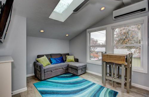 The Lilly Pad Brand New in Hyde Park! Pet Friendly, fully fenced yard, walking distance to Hyde Park shops, and dining and Camel's Back Park - Photo 6