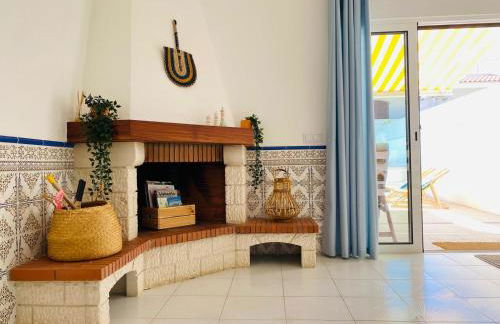 StaySalty - Resort Style Family Beach House with Pool - Foto 14