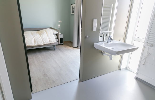 Bungalow in Netherlands With Accessible Design - Photo 6