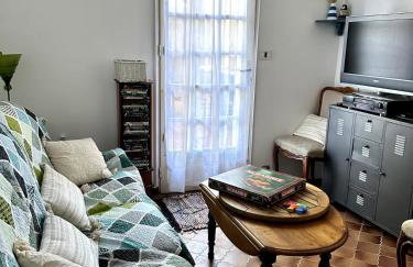Les Ribas villa groupe, de 4 a 14 personnes, maison familiale, séjour nature, calme, Provence, Plaine des Maures, proche mer, Verdon, randonnée, terrain arboré, jeux enfants, pétanque, ping-pong, cuisine équipée, grande capacité, vacances en groupe - Foto 12