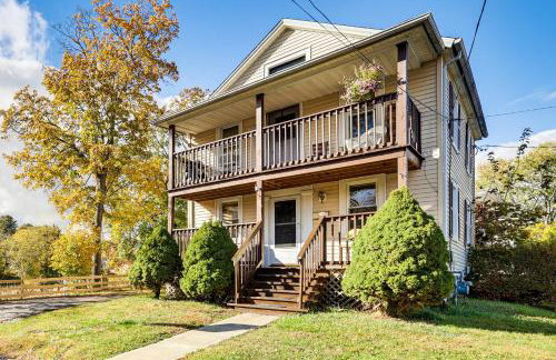 1 Mi to Main St Riverside Torrington Apt with Yard - Foto 21