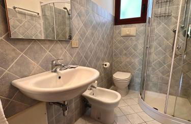 Sea Rocks House - Photo 9