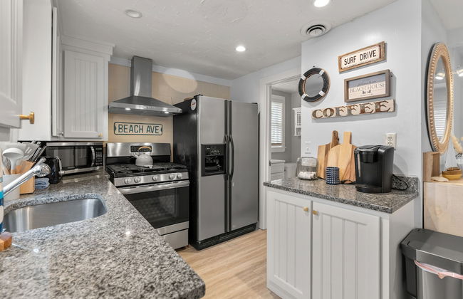 King St. Cottage - Photo 7