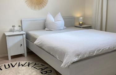 Stylische Wohnung in ruhiger Lage, sehr messenah - Foto 6