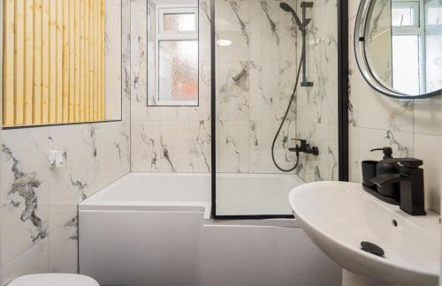 Close to Media City-Old Trafford - 5 Bedroom House - Foto 11