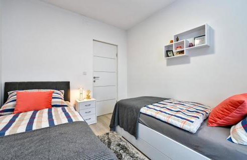 Awesome Home In Paruzevina With Sauna - Foto 34