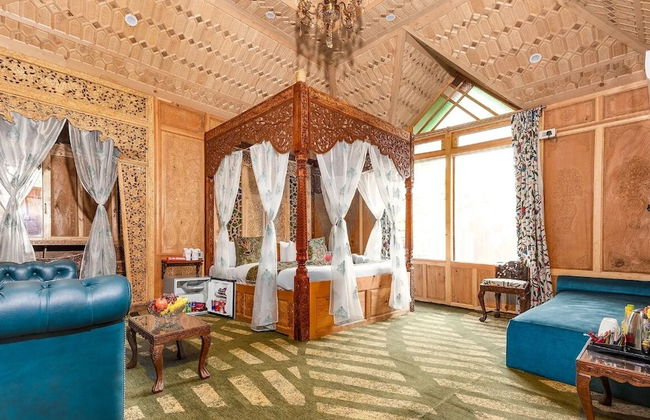 Prince of Kashmir Luxury Houseboat - Foto 7